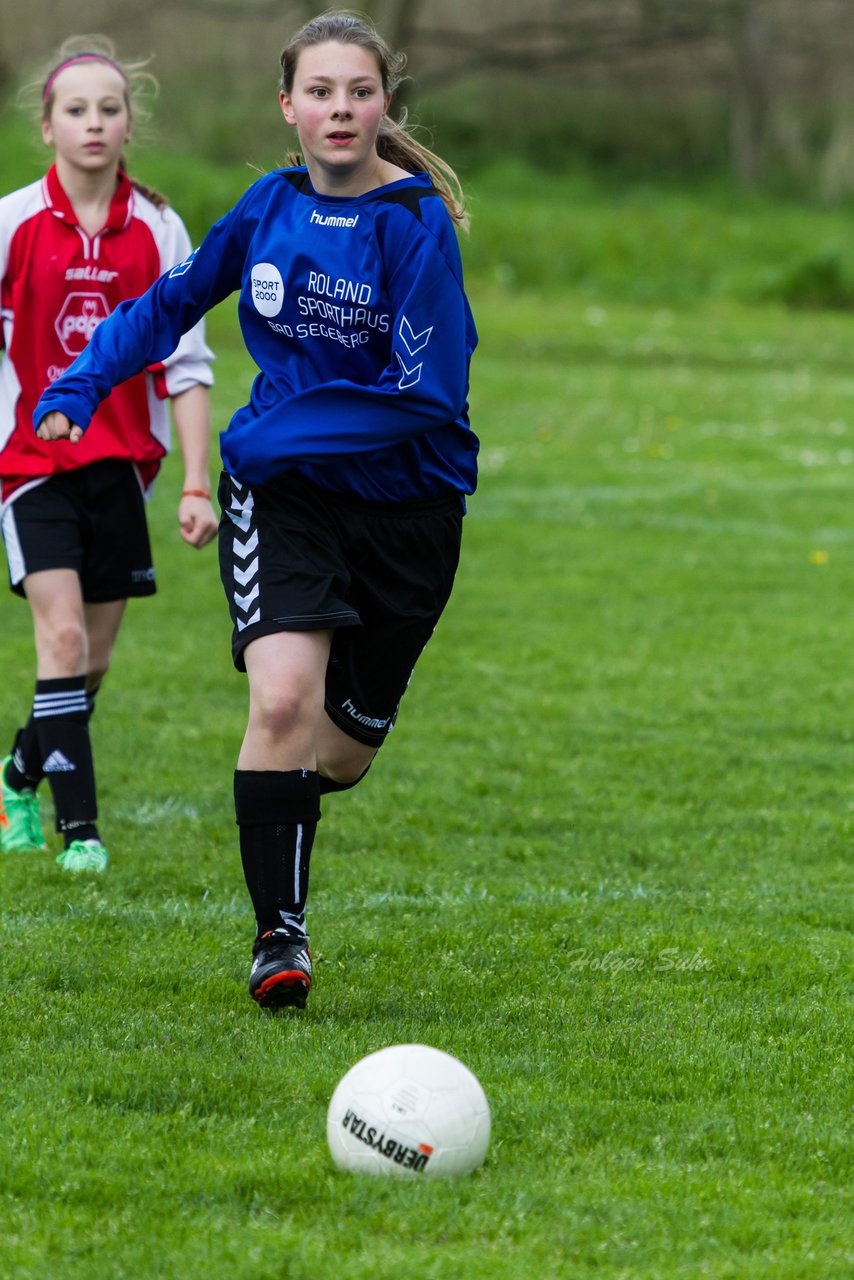 Bild 173 - C-Juniorinnen SG Rnnau-Segeberg - Kaltenkirchener Turnerschaft : Ergebnis: 1:3